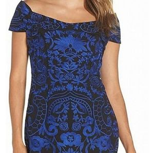 Foxiedox cocktail embroidered dress size 6